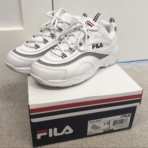 Fila sneakers 7.5